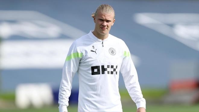 今夜时隔1个月重回伯纳乌！皇马此前六连客：2胜3平1负（阔别伯纳乌一月，皇马今夜回归：六连客2胜3平1负）