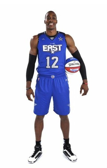 有伤在身？尼科缺席了两天的训练，也没进热身赛名单（带伤未愈？尼科连缺两日训练，热身赛无缘名单）