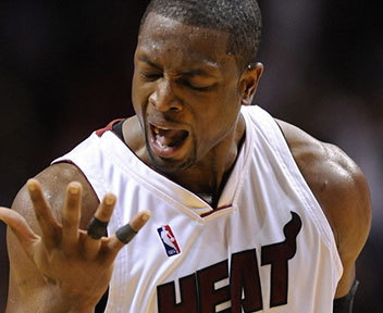 尤尔曼德：我们踢得非常好；弗莱肯的扑救改变了比赛局势（尤尔曼德：球队发挥出色，弗莱肯神扑扭转战局）