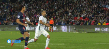 切尔西队长里斯詹姆斯26岁生日，34次欧冠出场助蓝军登顶（里斯·詹姆斯26岁生日：切尔西队长34场欧冠曾助蓝军加冕）