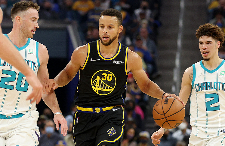 小波特连续三场比赛砍下30+&命中5个三分，篮网队史首人（小波特三连场30+且命中5记三分，篮网队史第一人）