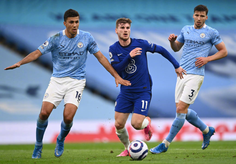 教练赛后落泪太真实（教练赛后泪洒赛场，真情流露）