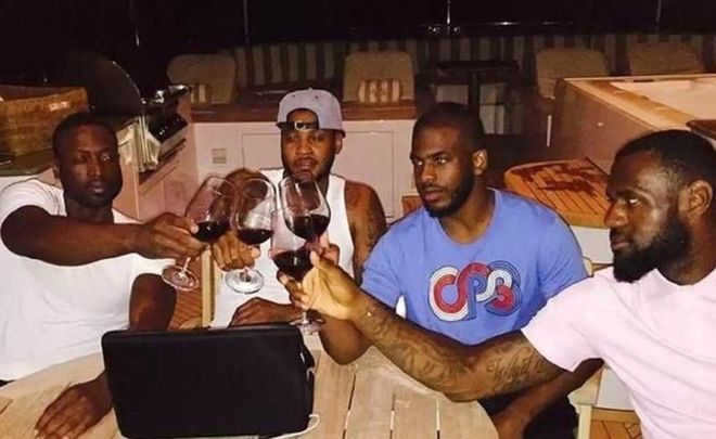 曼联、利物浦为何竞相追逐安托万·塞梅尼奥？（安托万·塞梅尼奥为何成为曼联与利物浦争相追逐的目标？）